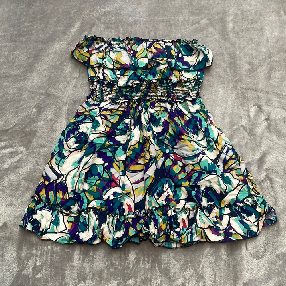 Floral strapless